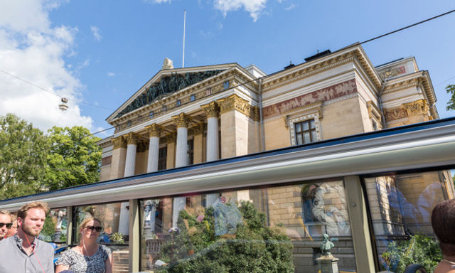 Vé kết hợp City Sightseeing Helsinki Hop-On, Hop-Off + Skywheel Helsinki