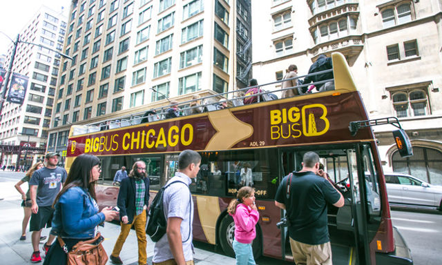 Tour đi bộ tham quan kiến trúc Big Bus Chicago Hop-On, Hop-Off + Riverwalk