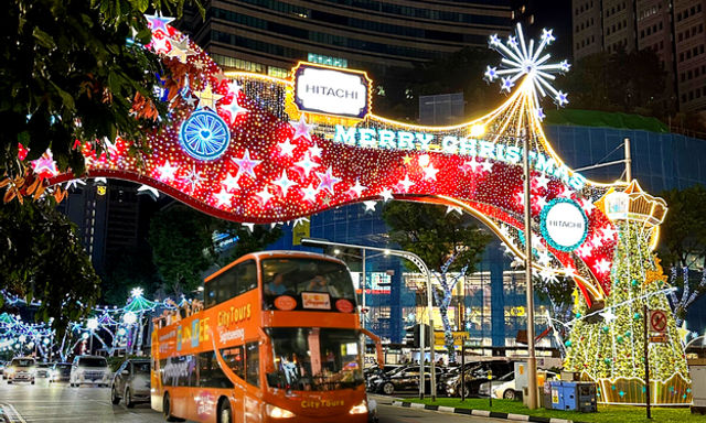 FunVee™ Christmas Light Up Tour
