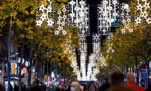 Đèn Giáng sinh ở Barcelona