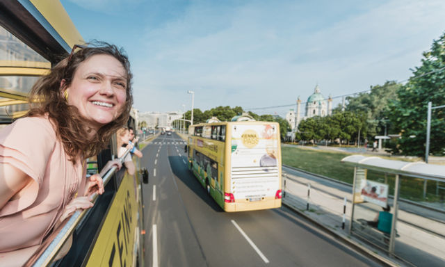 Tour tham quan Hop-On, Hop-Off tại Vienna & Vé vào cửa Vườn thú Vienna