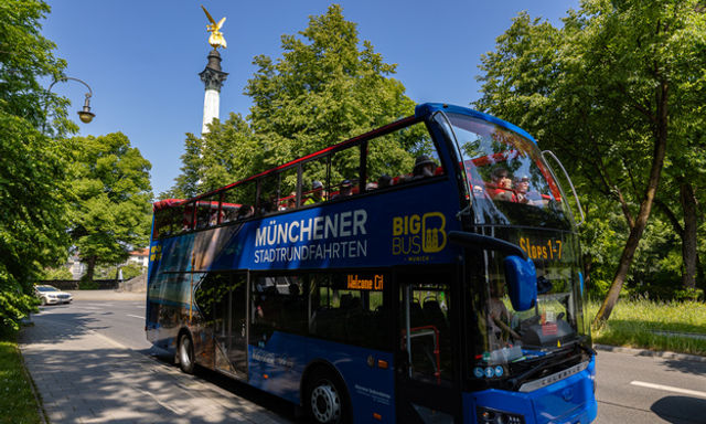 Chuyến tham quan trại tập trung Dachau và xe buýt lớn Munich