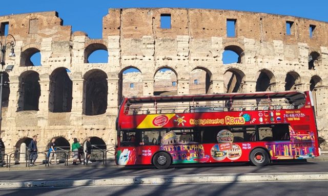 Tour Hop-On Hop-off Rome từ Civitavecchia bằng tàu hỏa