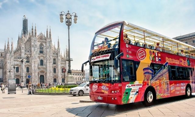 Tour Hop-On, Hop-Off Milan từ Rome: Bao gồm vé tàu