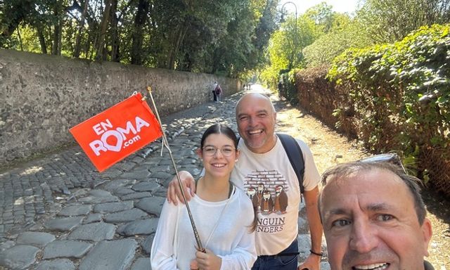 Tour đi bộ đường Appian Way và tham quan hầm mộ Rome