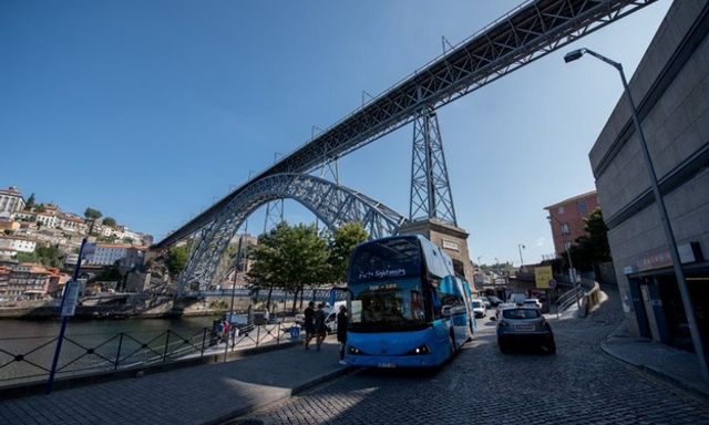 Grey Line Porto Hop-On, Hop-Off Bus Tour - 2 Tuyến