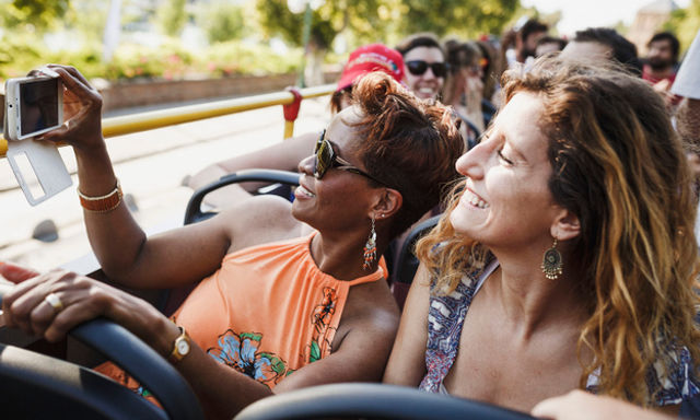 Tham quan thành phố Seville Hop-On, Hop-Off & Alcazar của Seville Tour