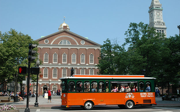 Vé tham quan Hop-On, Hop-Off tại Phố cổ Boston + Du thuyền Cảng lịch sử