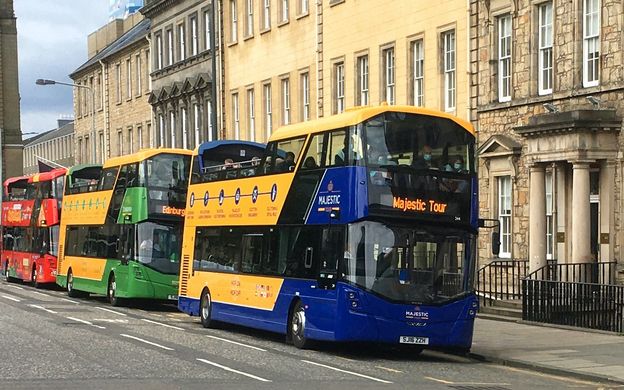 Vé tham quan Edinburgh Grand (3 chuyến xe buýt)