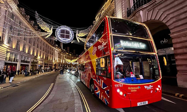 City Sightseeing London Christmas Lights Tour