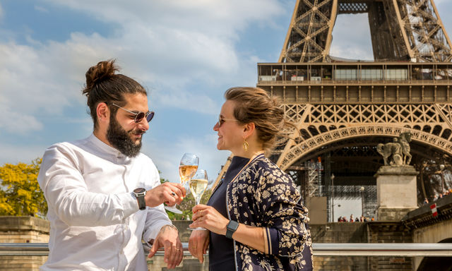 Seine River Cruise with Champagne Tasting Paris