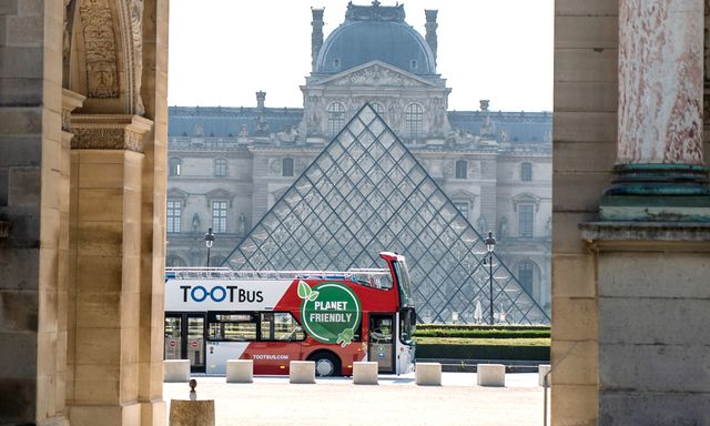Tootbus Paris: Hop-On, Hop-Off Bus & Optional Cruise
