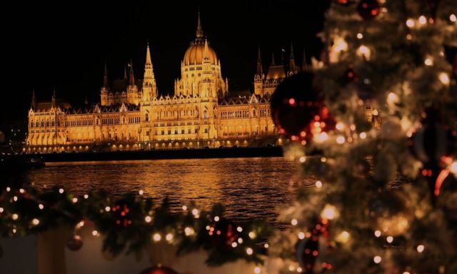 Budapest Christmas Market Cruise