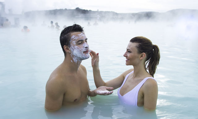 City Sightseeing Reykjavik Hop-On, Hop-Off & Blue Lagoon Comfort Admission
