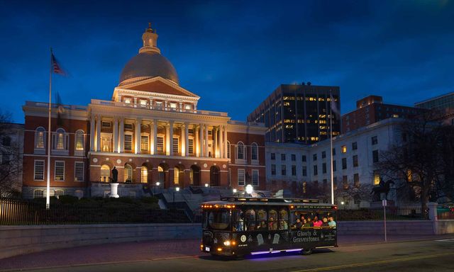 Boston Ghosts And Gravestones Tour