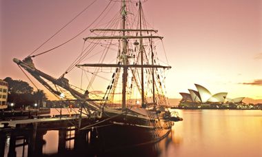 The Twilight of SAILING SHIP (帆船の黄昏) Tall Ship Twilight Bbq Dinner Cruise