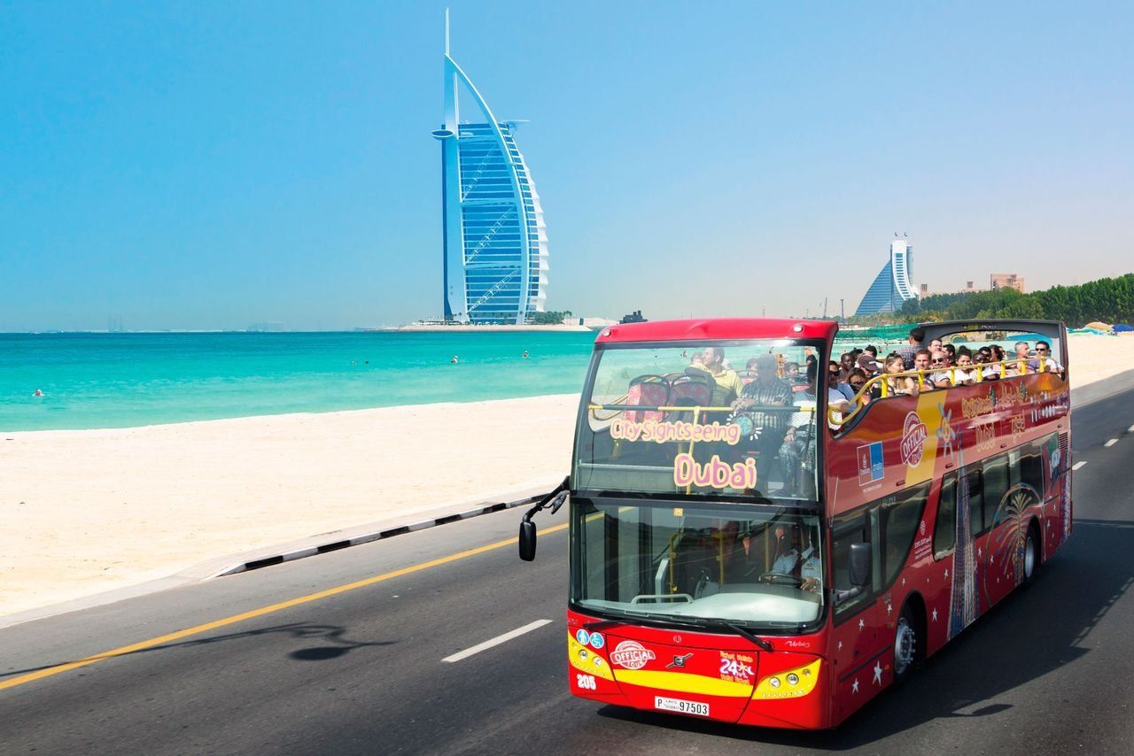 Dubai Hop-On, Hop-Off, Dhow Cruise and Night Tour